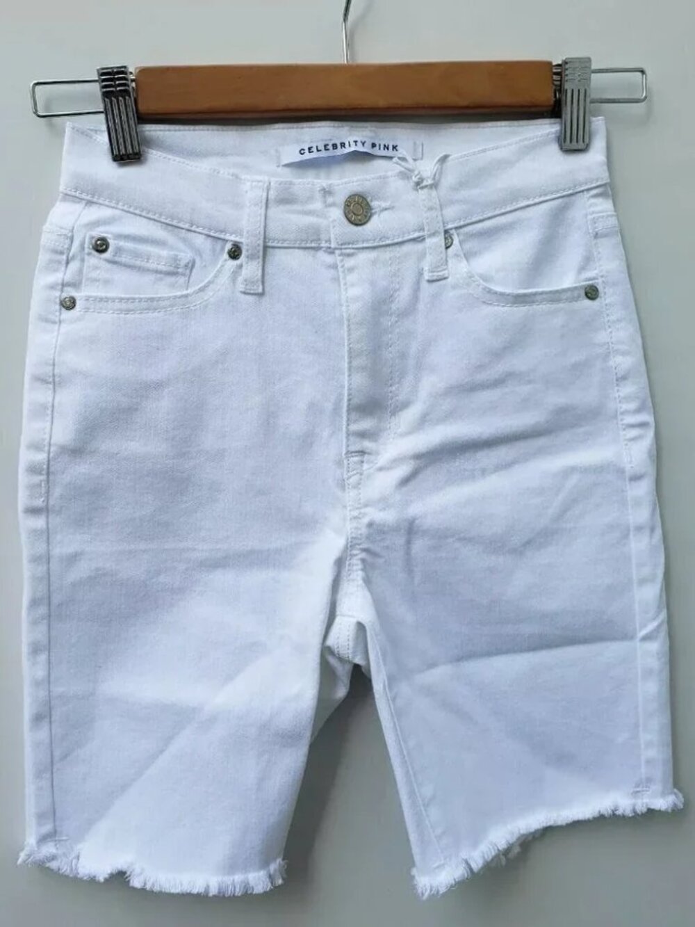 Celebrity Pink White Raw Hem Shorts Women's Sz 0